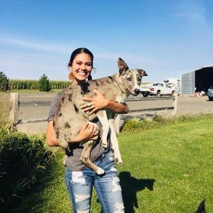 Meet your Posher, Eliza